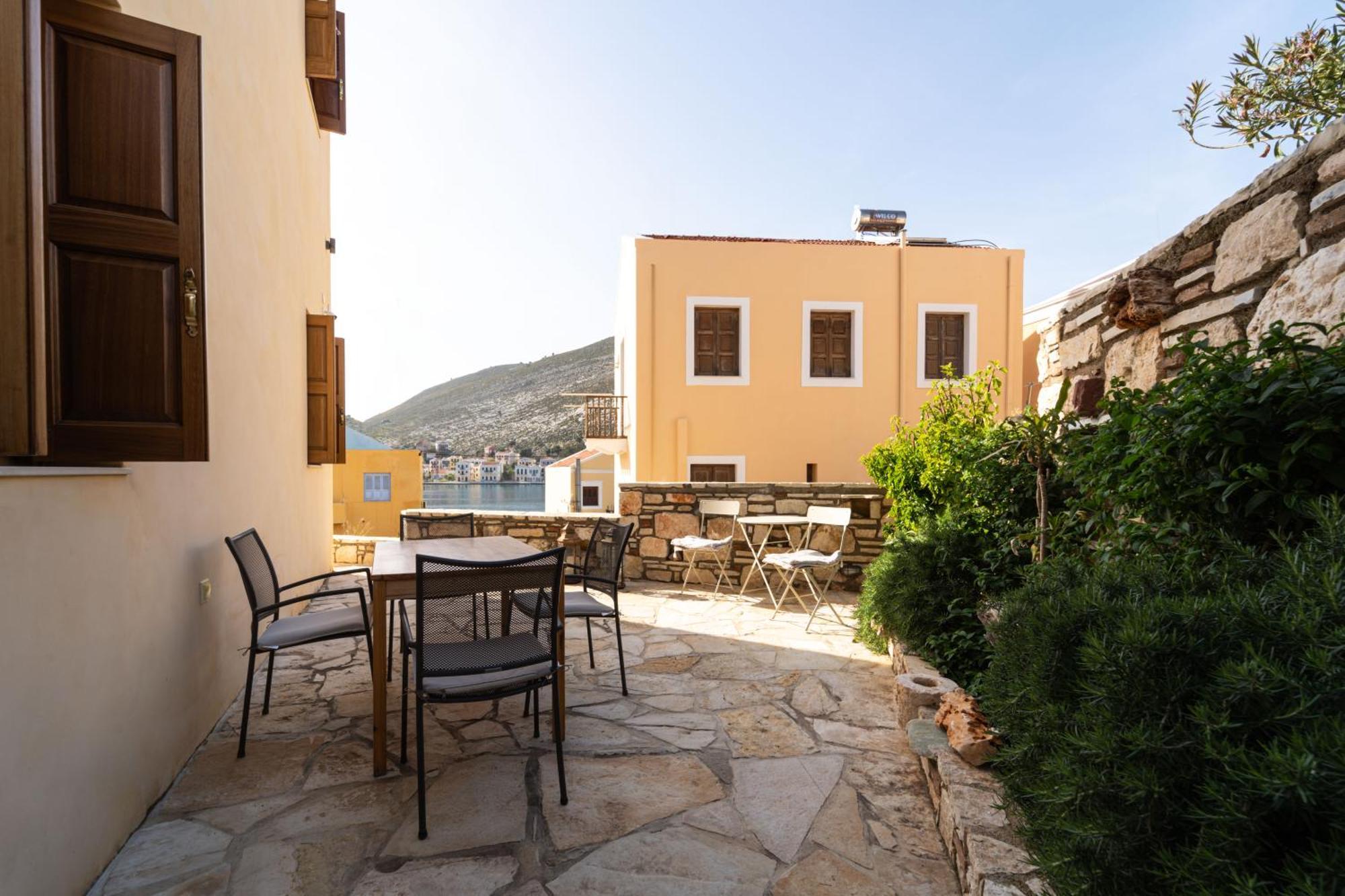 Alexandros Villa Meyísti Eksteriør bilde